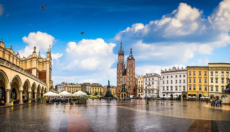 Krakow & Salt Mine <span>1 day tour from Warsaw </span> - 8 - Wroclaw Tours