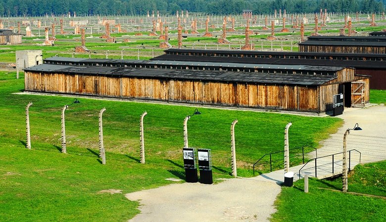 Warsaw to Auschwitz<span> 12h tour in a minivan </span> - 1 - Wroclaw Tours